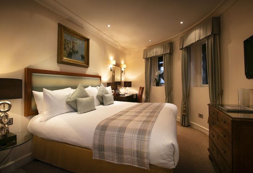 سوییت, The Royal Horseguards Hotel, London