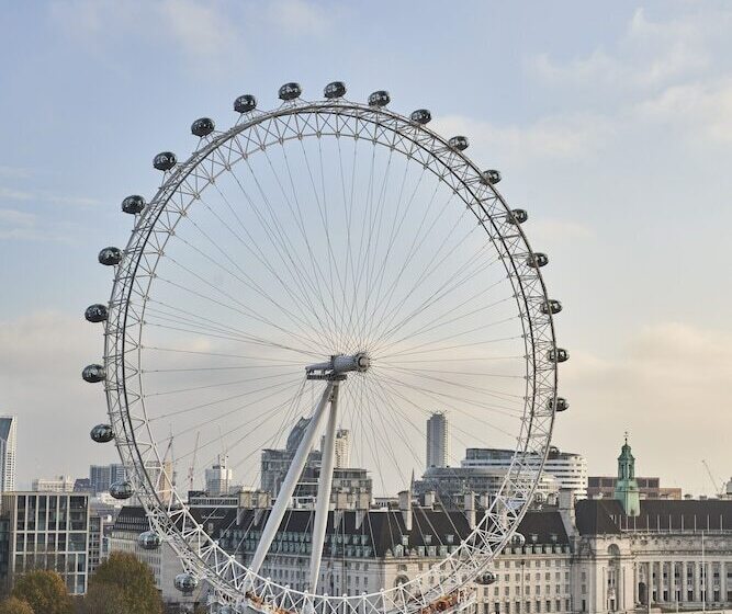 سوییت, The Royal Horseguards Hotel, London