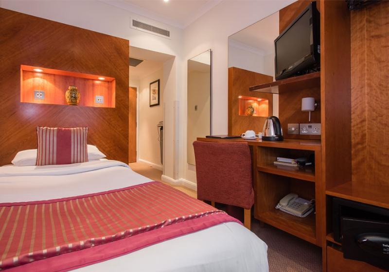 Номер Стандарт Индивидуальный, Blandford