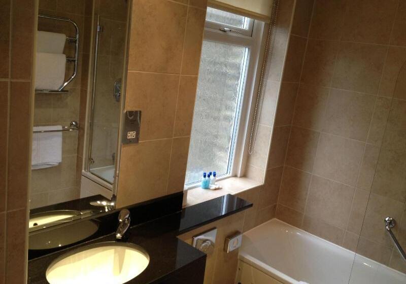 Семейный Номер, Blandford