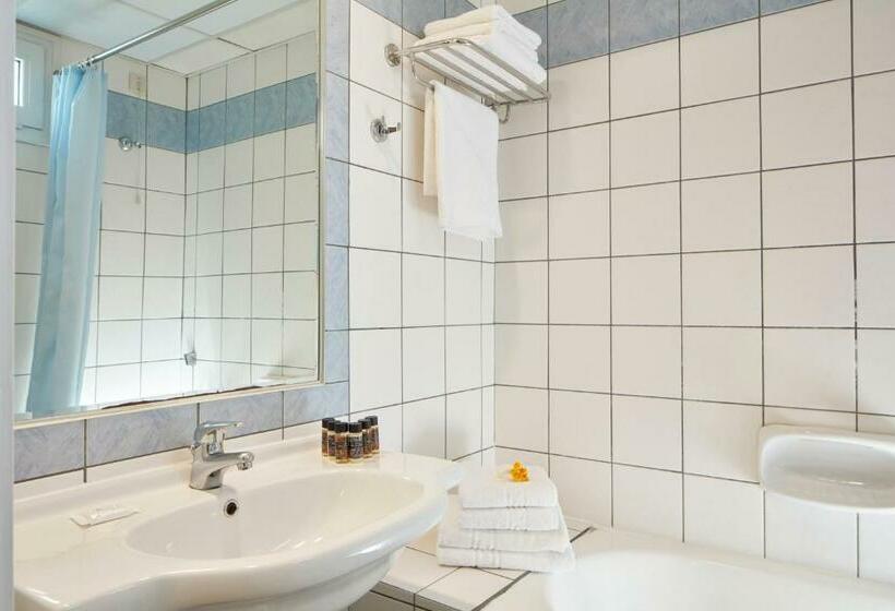 غرفة سوبيريور مطلة على المدينة, Candia