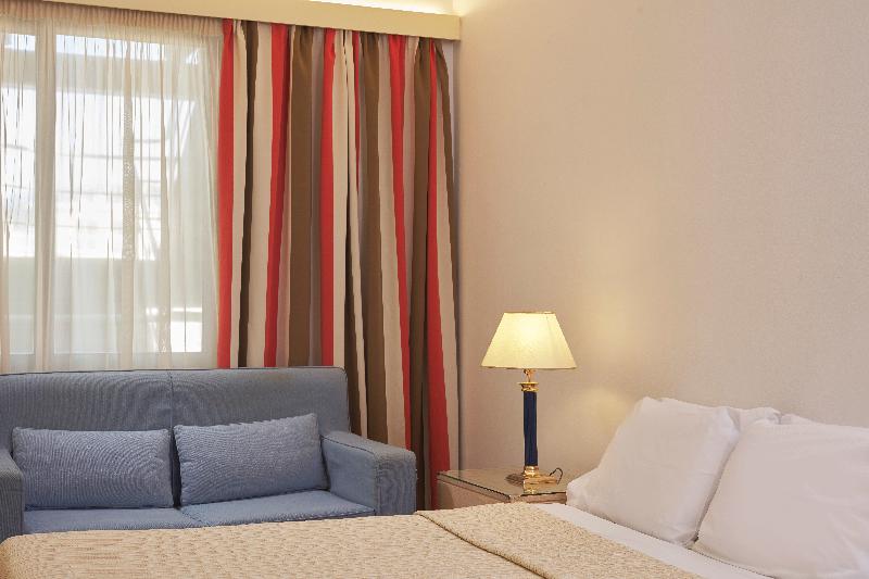 غرفة كومفورت, Candia