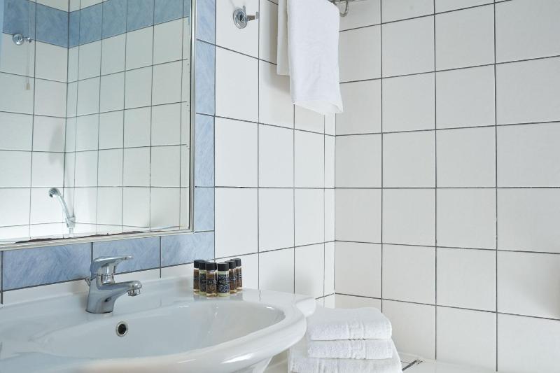 غرفة كومفورت, Candia