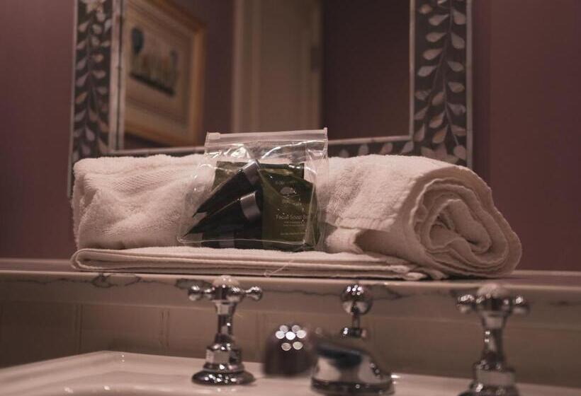 غرفة سوبيريور, The Grosvenor Stockbridge