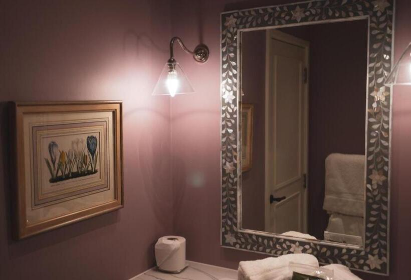 غرفة سوبيريور, The Grosvenor Stockbridge