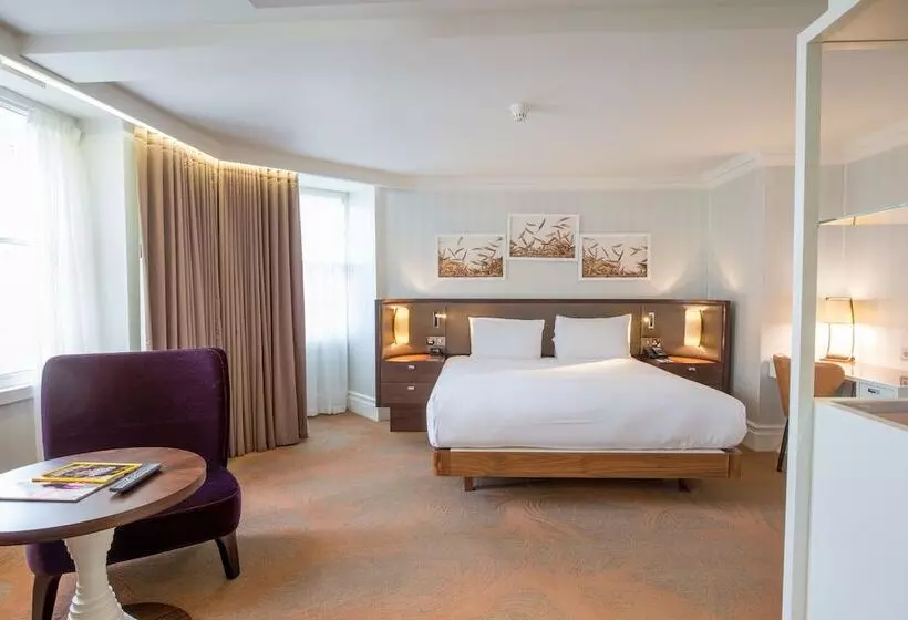 デラックスルーム, Hilton London Hyde Park