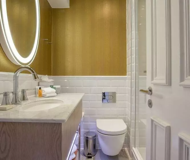 デラックスルーム, Hilton London Hyde Park