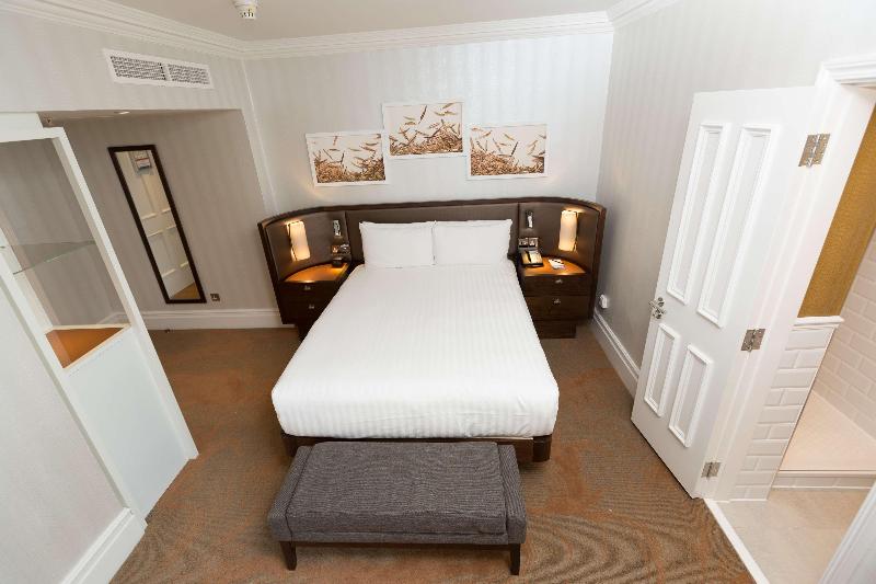 Номер Стандарт, Hilton London Hyde Park