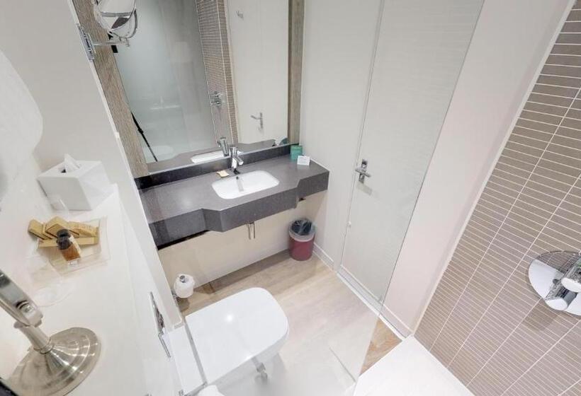 Номер Стандарт, Holiday Inn Runcorn M56 Junction 12, An Ihg