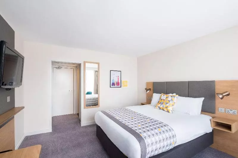 اتاق استاندارد با چشم‌انداز, Voco Southampton By Ihg