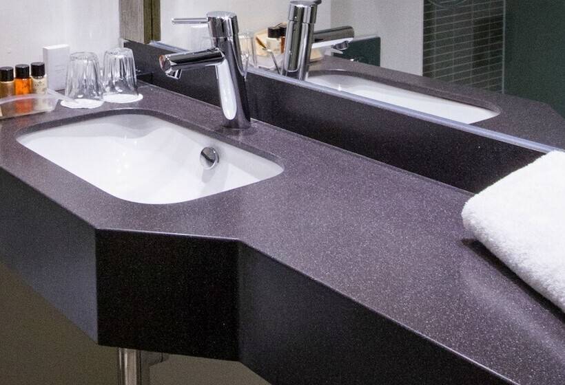 スタンダードルーム, Holiday Inn Swindon, An Ihg