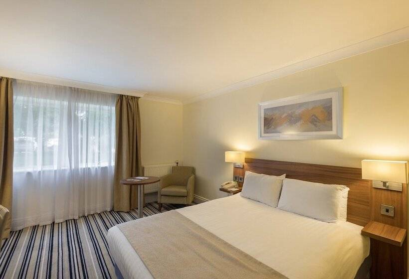 اتاق پرمیوم, Holiday Inn Swindon, An Ihg