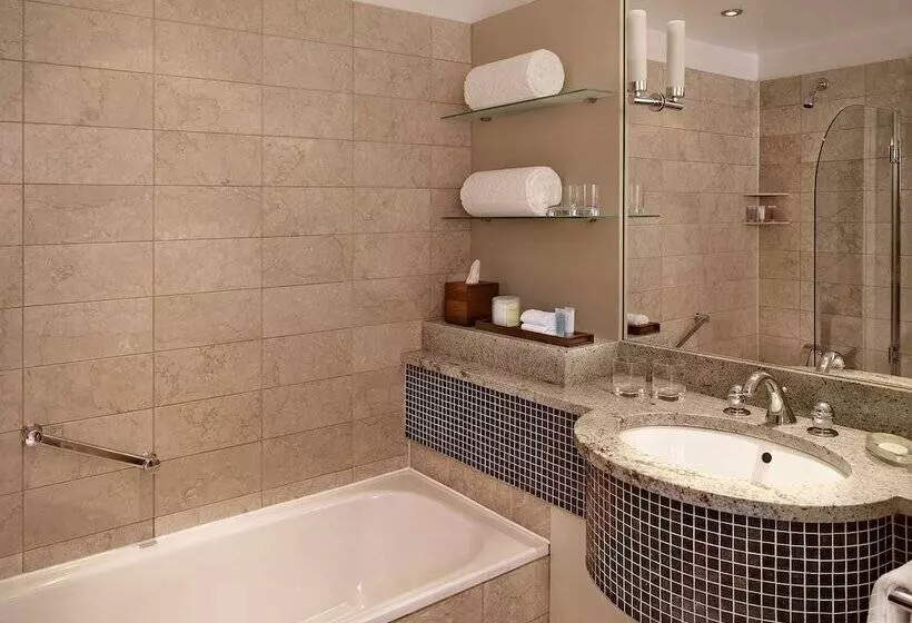 クラブルーム, Hyatt Regency Birmingham