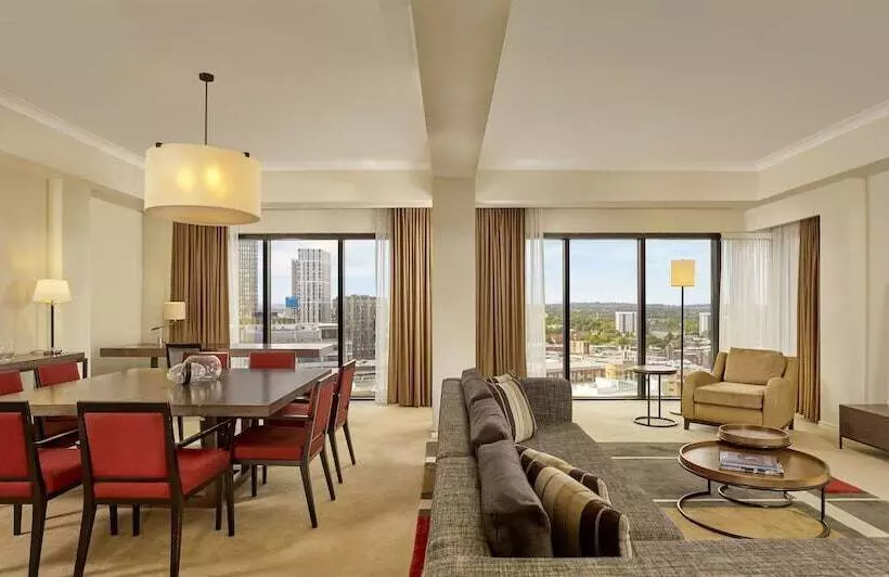 エクゼクティブスイート, Hyatt Regency Birmingham