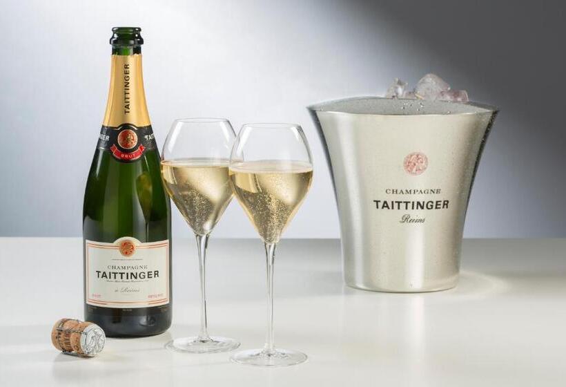 スタンダードルーム, Lainston House