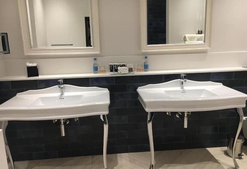 クラシックジュニアスイート, Lainston House