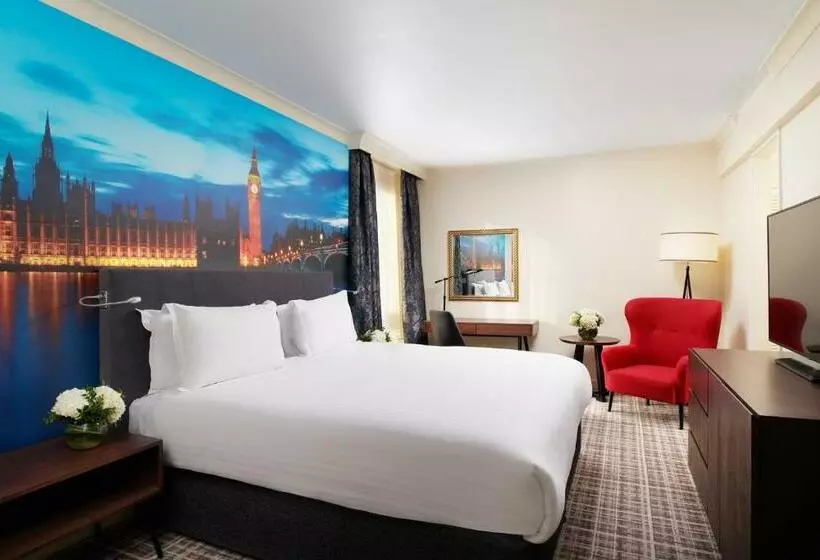 クラブルーム, Millennium Hotel And Conference Centre Gloucester London