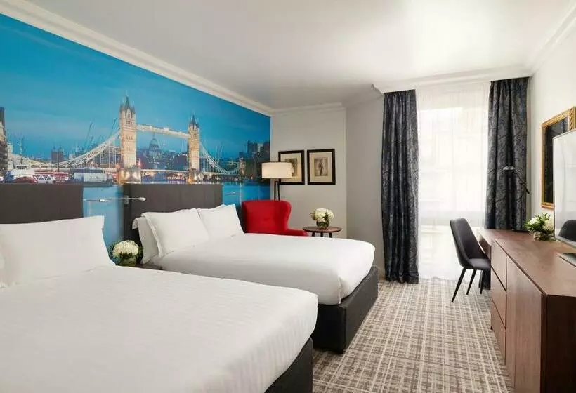 クラブルーム, Millennium Hotel And Conference Centre Gloucester London