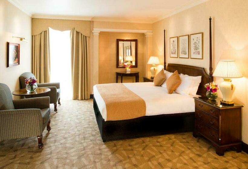 Люкс Кровать Кинг, Millennium Hotel And Conference Centre Gloucester London