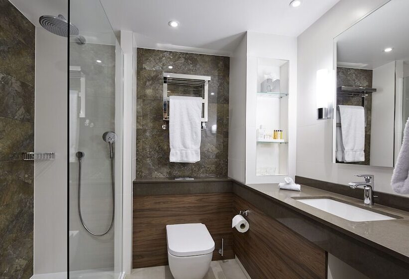 エクゼクティブルーム, Sir Christopher Wren