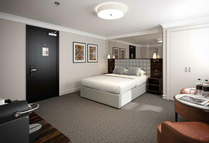 デラックスルーム, Strand Palace