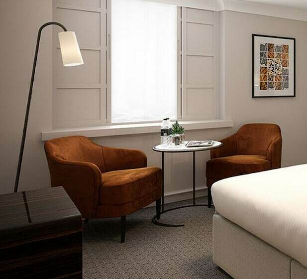 수피리어 룸, Strand Palace