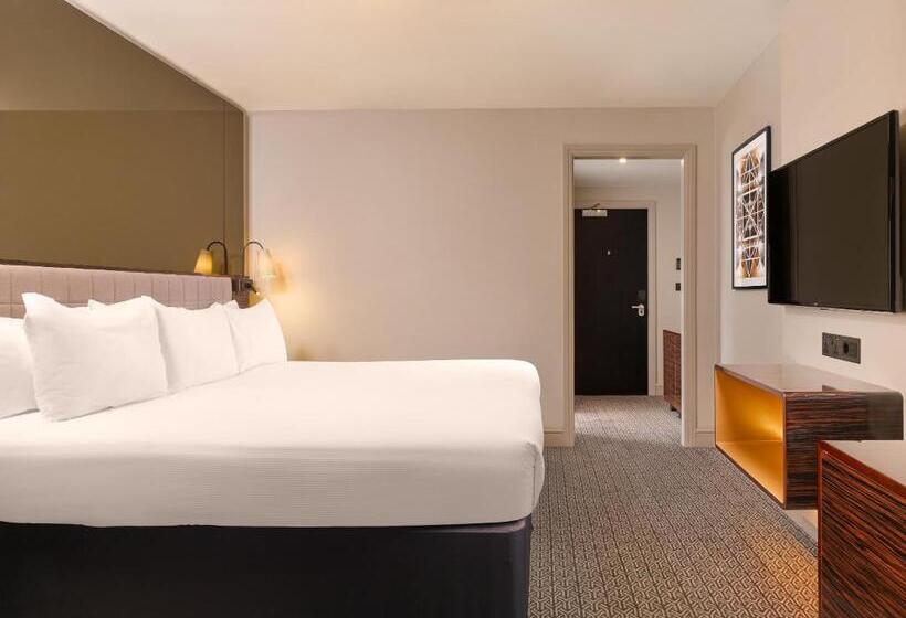 キングサイズベッドのデラックスルーム, Strand Palace