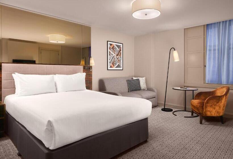Студия Deluxe, Strand Palace