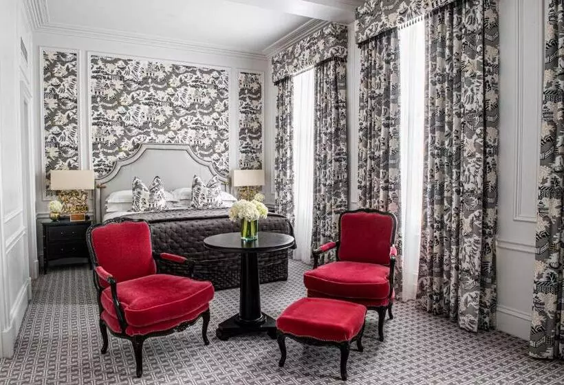 سوییت لوکس, The Kensington