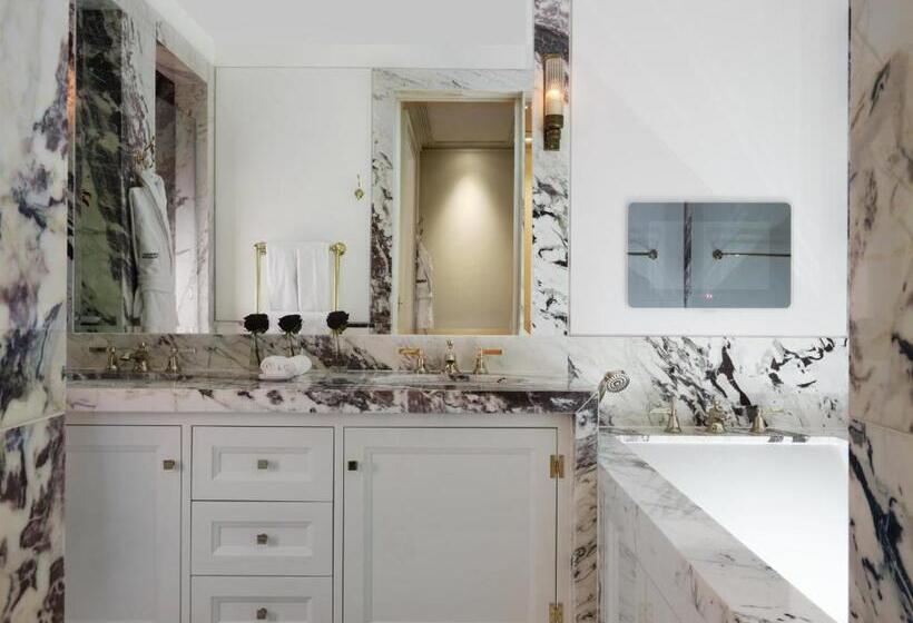 套房, The Kensington