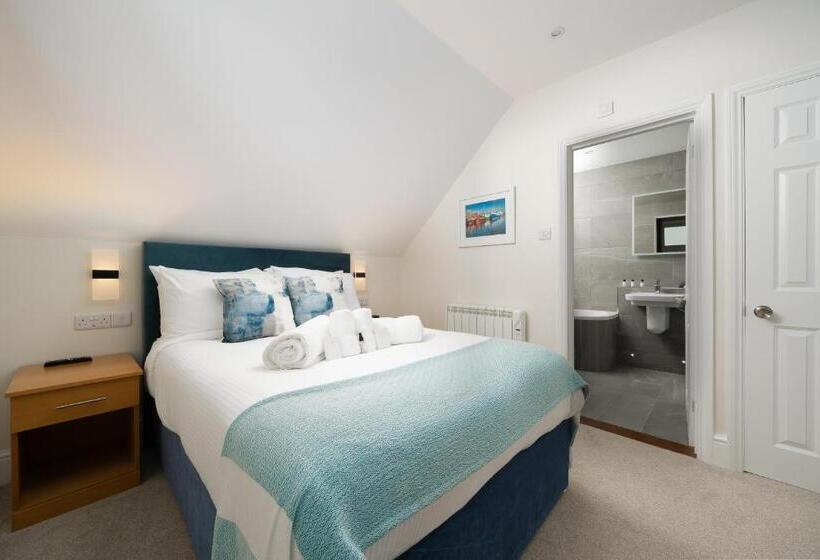 Quarto Estandar Vista Mar, The Land S End