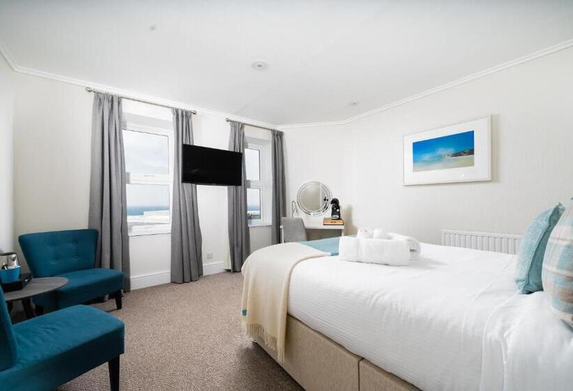 חדר סופריור נוף לים, The Land S End