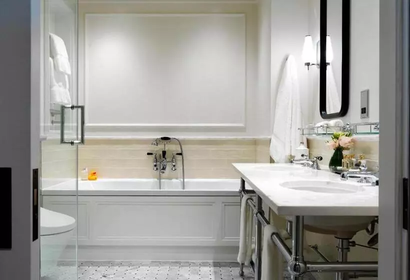 エクゼクティブジュニアスイート, The Stafford  London
