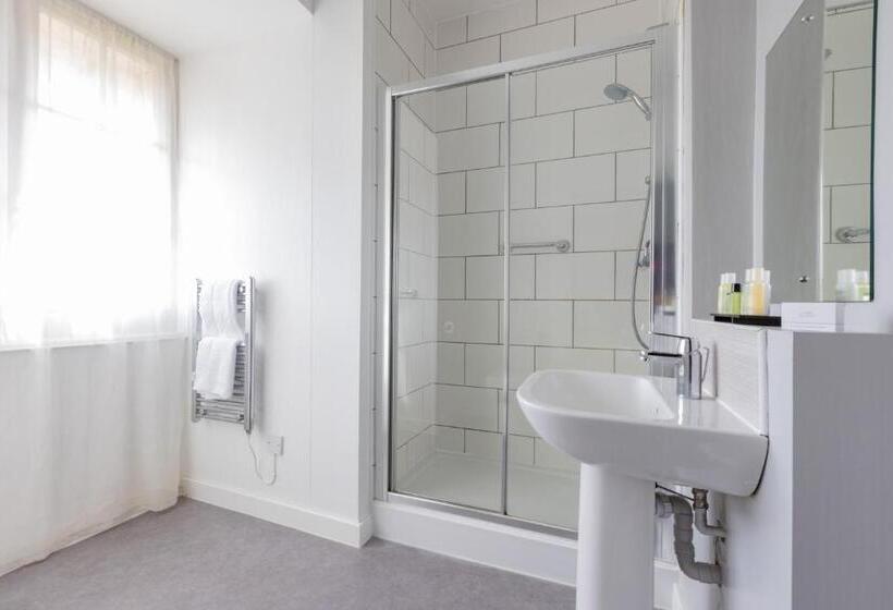 标准间, The Valley Of Rocks