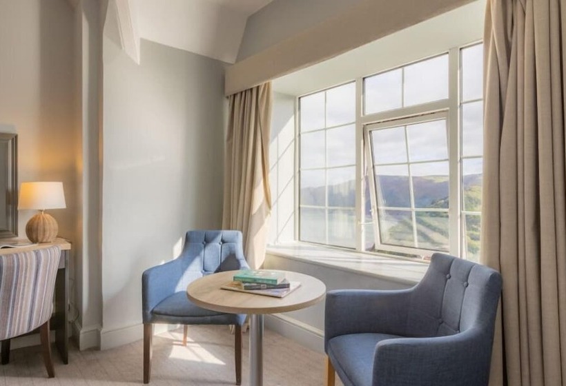 高级大房间, The Valley Of Rocks