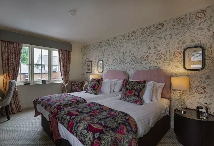 Superior-huone, The White Horse Hotel, Romsey, Hampshire   The Coaching Inn Group