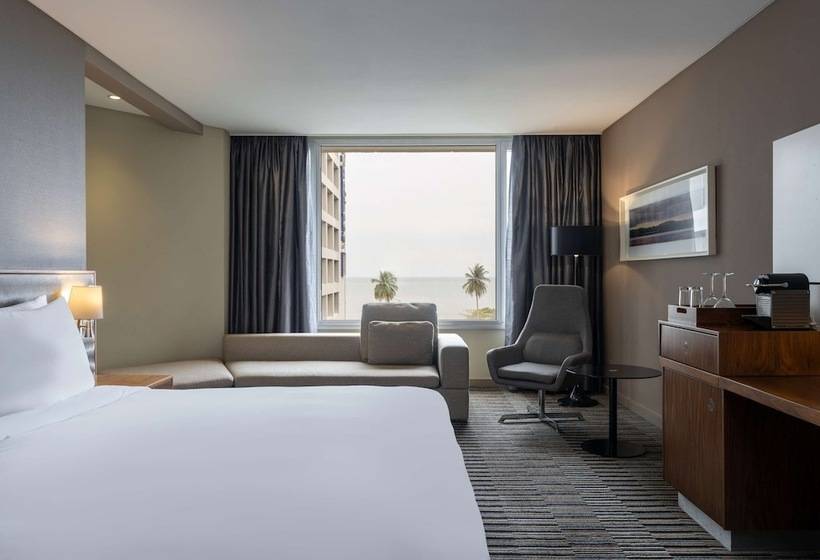 주니어 스위트, Radisson Blu Okoume Palace Hotel, Libreville