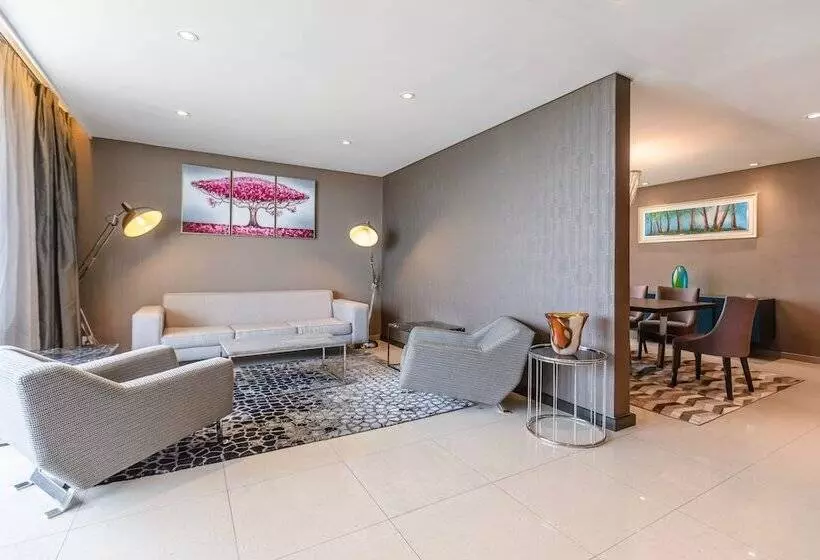 سوئیت پرزیدنت, Radisson Blu Okoume Palace Hotel, Libreville