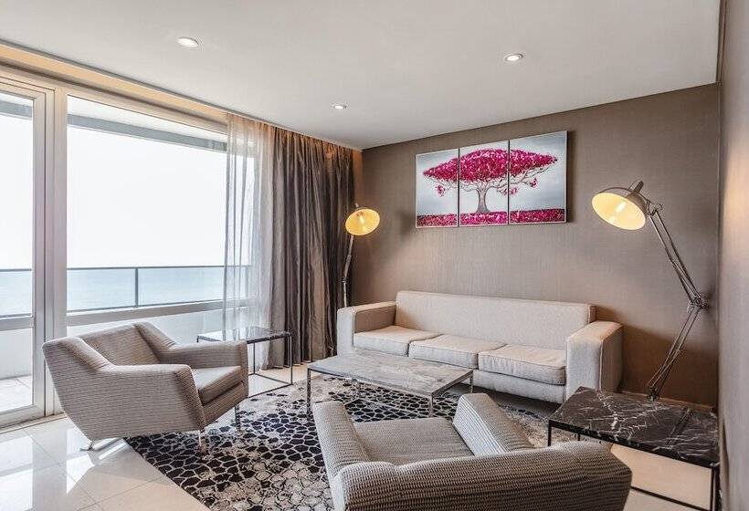 سوئیت پرزیدنت, Radisson Blu Okoume Palace Hotel, Libreville