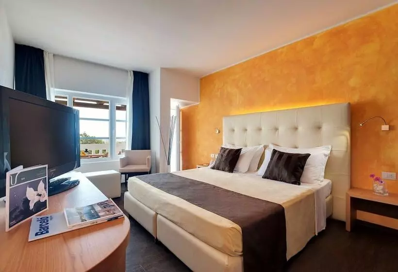 スーペリアールーム, Hydra Beach Resort