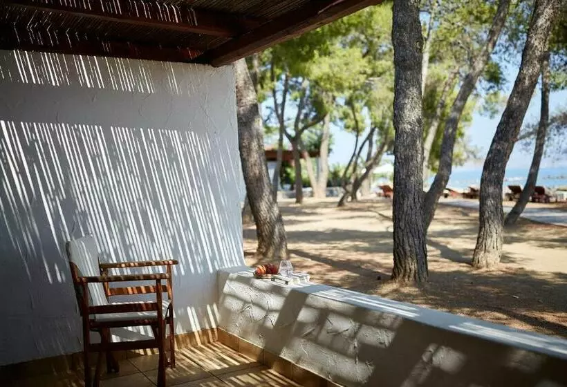 デラックスルーム, Hydra Beach Resort