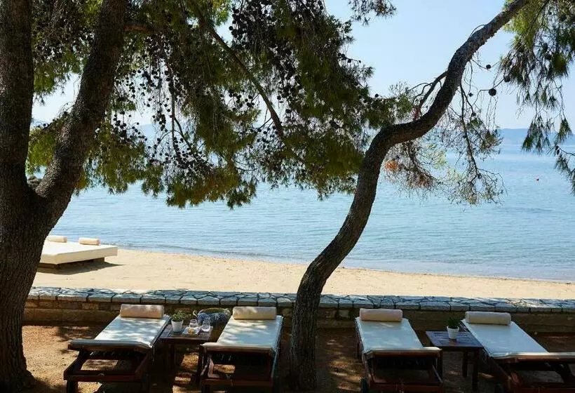 デラックスルーム, Hydra Beach Resort
