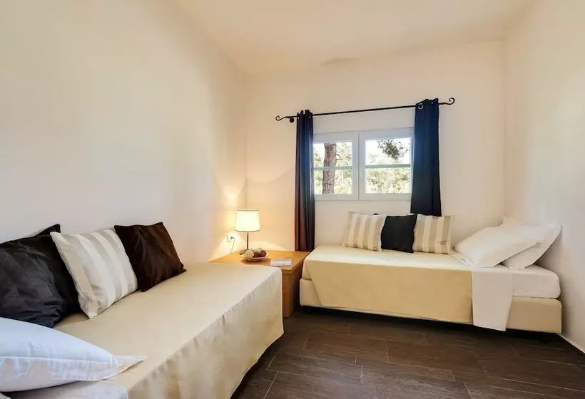 家族用バンガロー, Hydra Beach Resort