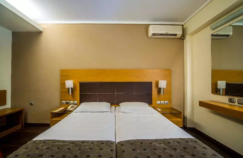 اتاق خانوادگی, Capsis Hotel Thessaloniki