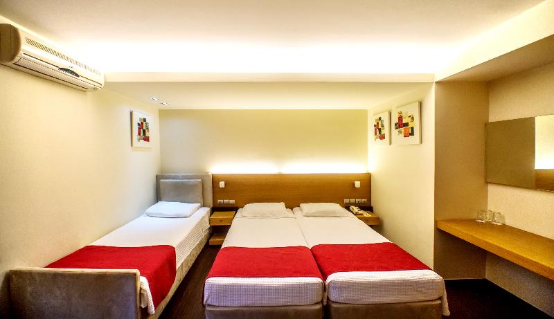 غرفة قياسية ثلاثية, Capsis Hotel Thessaloniki