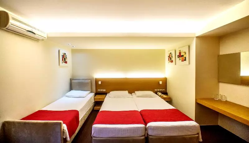 اتاق استاندارد سه نفره, Capsis Hotel Thessaloniki