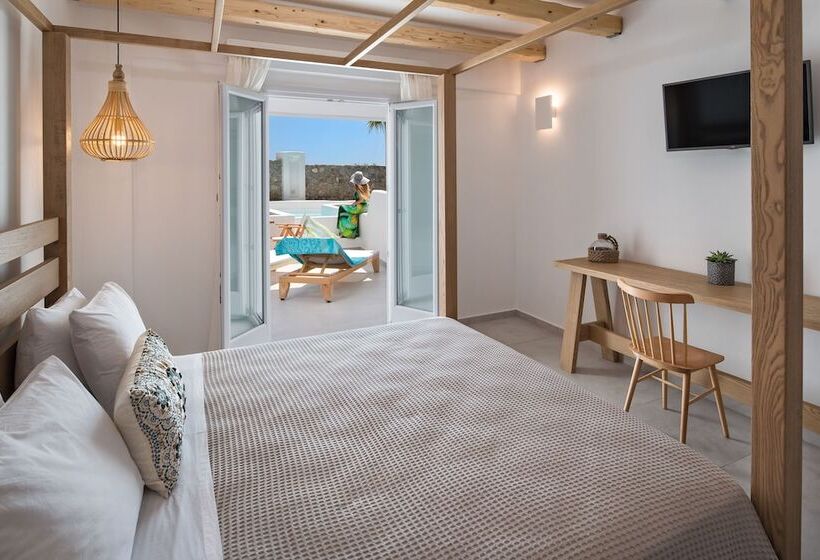 套房配有游泳池, Casa Vitae Suites