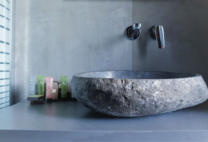 غرفة سوبيريور, Congo Palace