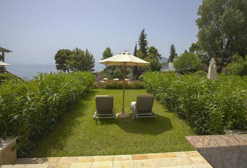 Люкс, Corfu Holiday Palace