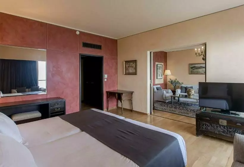 オーシャンビュースイート, Corfu Holiday Palace